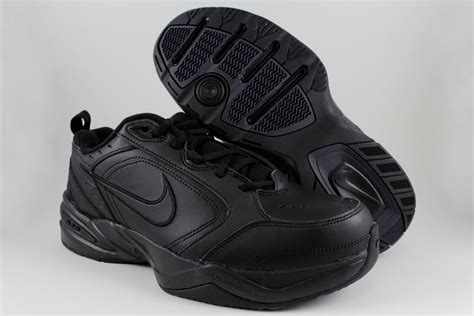 nike air monarch black 4e|Nike Air Monarch 39.99.